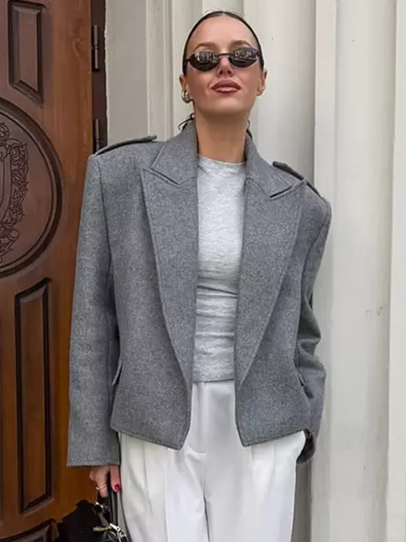 Oatmeal Wide Lapel Women's Short Blazer - Padded Shoulder Boxy Fit Jacket - Chic Spring Street Outfits 2026