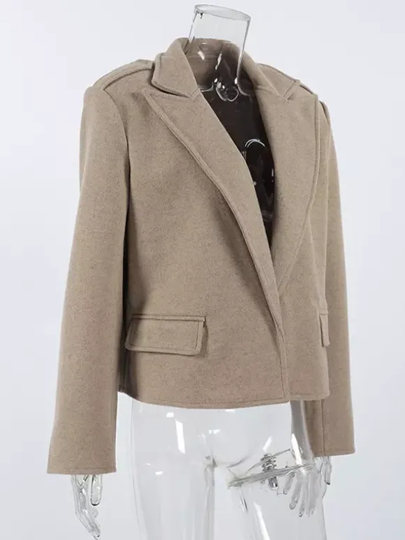 Oatmeal Wide Lapel Women's Short Blazer - Padded Shoulder Boxy Fit Jacket - Chic Spring Street Outfits 2026