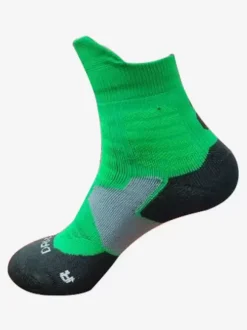 3 Pairs Of Sports Socks for Adults And Kids Sweat-Absorbing Basketball Socks