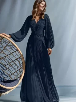 Party Dress For Mother Of The Bride V-Neck Long Sleeves A-Line Pleated Floor-Length Guest Dresses For Wedding