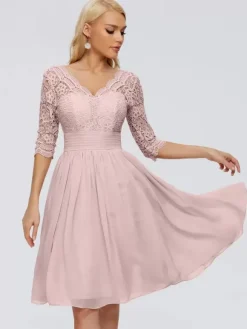 Party Dress For Mother Of The Bride V-Neck Half Sleeves Short Lace Knee-Length Wedding Guest Dresses