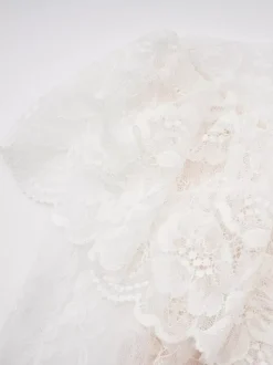 Party Dress Maxi White Stand Collar Lace Long Sleeves Shaping Flared Sleeves Chic Semi Formal Dress