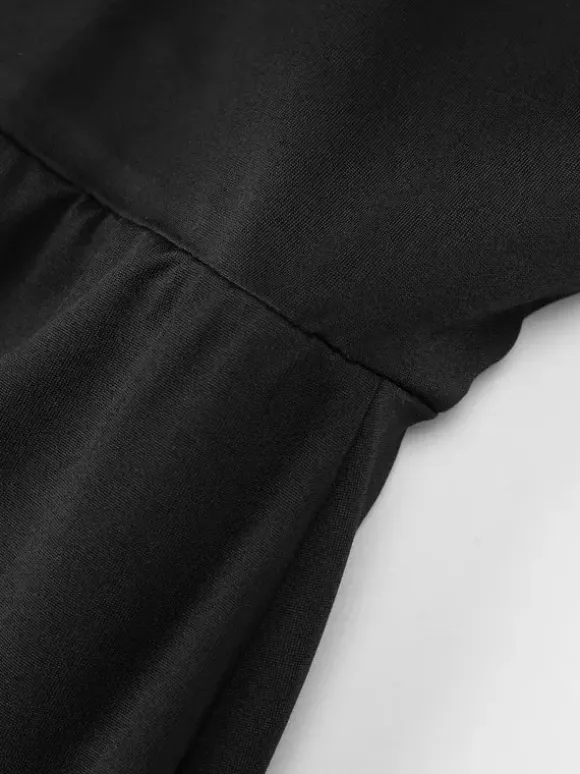 Party Dresses Black Rivet Trim Halter Open Back Bodycon Mini Dress Nightclub Party Outfit
