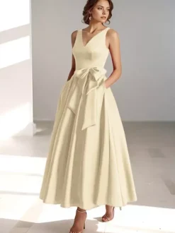 Party Dress For Mother Of The Bride V-Neck Sleeveless A-Line Bows Guest Dresses For Wedding