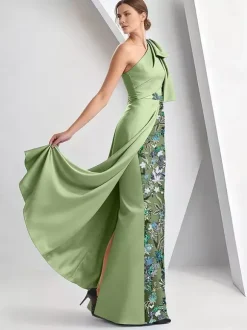 Party Dress For Mother Of The Bride Designed Neckline Sleeveless A-Line Sequins Floor-Length Wedding Guest Dresses