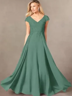 Party Dress For Mother Of The Bride V-Neck Short Sleeves A-Line Lace Floor-Length Guest Dresses For Wedding