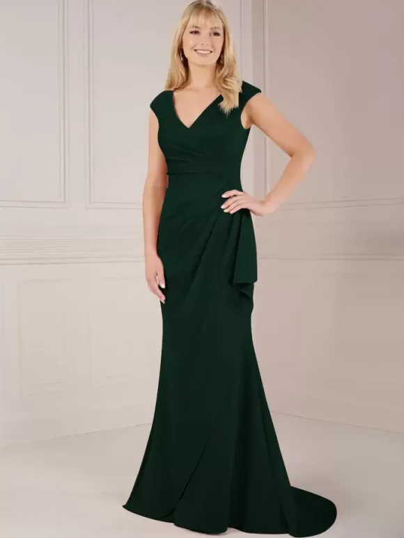 Party Dress For Mother Of The Bride V-Neck Sleeveless Ball Gown Pleated With Train Wedding Guest Dresses