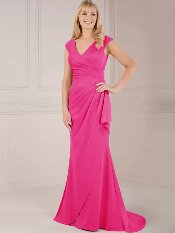 Party Dress For Mother Of The Bride V-Neck Sleeveless Ball Gown Pleated With Train Wedding Guest Dresses
