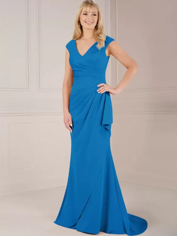 Party Dress For Mother Of The Bride V-Neck Sleeveless Ball Gown Pleated With Train Wedding Guest Dresses