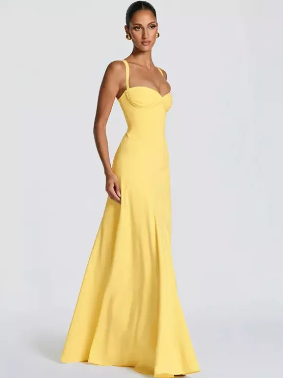 Party Dress Maxi Beige Halter Pleated Sleeveless Backless Chic Semi Formal Dress