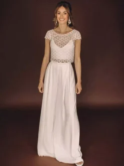 3 Piece Wedding Pant Suits Lace Chiffon Illusion Neckline Floor-Length Zipper Short Sleeves