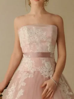 Pink Wedding Dresses A-Line Strapless Sleeveless Backless Sash Lace With Train Bridal Gown Free Customization