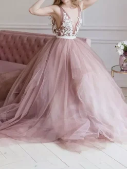 Pink Wedding Dresses A-Line V-Neck Sleeveless Backless Lace With Train Bridal Gown Free Customization