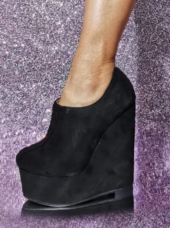 Plus Size Round Toe Wedge Heel Booties