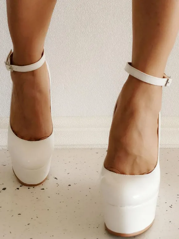 Plus Size Wedge Heels Sexy Shoes Round Toe Patent Leather Wedges