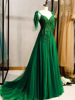 Prom Dress 2026 Deep Green Lace V-Neck A-Line Sleeveless Beaded Lace-Up Party Dresses Wedding Guest Dresses