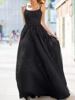 Prom Dress 2026 Lavender A-Line V-Neck Sleeveless Lace-Up Backless Criss-Cross Long Lace Party Dresses Wedding Guest Dresses Free Customization