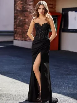 Prom Dress Ball Gown Strapless Lace Sleeveless Applique Pageant Dresses
