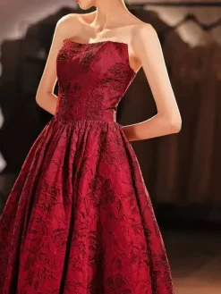 Prom Dress 2026 A-Line Strapless Jacquard Floor-Length Embroidered Pageant Dresses Free Customization