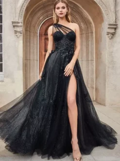 Prom Dress Sweetheart Neck A-Line Sleeveless Lace Wedding Guest Dresses