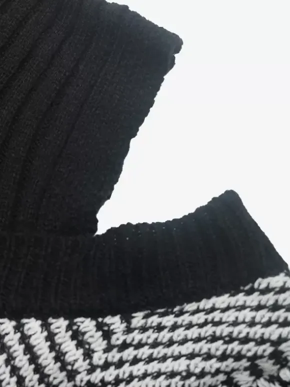 Pullovers For Women Black Color Block Jewel Neck Long Sleeves Open Shoulder Acrylic Sweaters