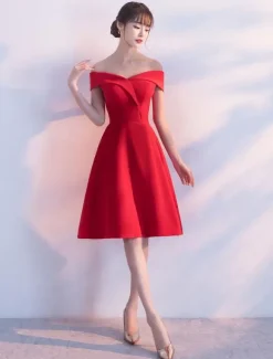 Red Cocktail Dresses Satin Off The Shoulder Short Homecoming Dress A Line Knee Length Party Dress wedding guest dress