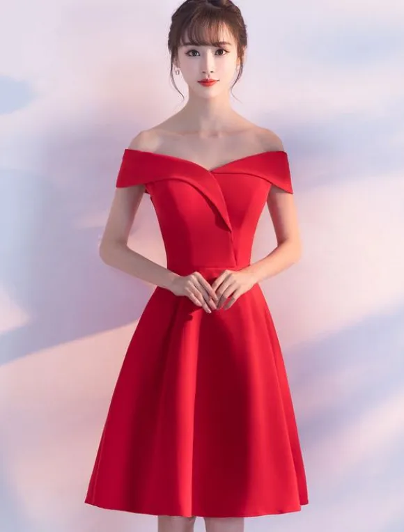 Red Cocktail Dresses Satin Off The Shoulder Short Homecoming Dress A Line Knee Length Party Dress wedding guest dress