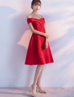 Red Cocktail Dresses Satin Off The Shoulder Short Homecoming Dress A Line Knee Length Party Dress wedding guest dress