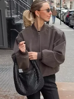 Retro Zip-up Bomber Jacket For A Street Look 2026