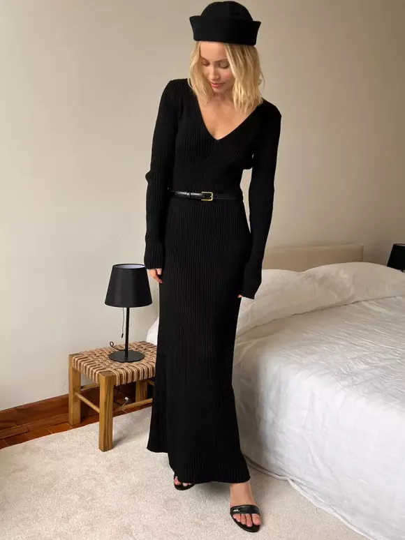 Ribbed Knit V-Neck Slim Fit Long Sleeve Bodycon Maxi Sweater Dress For Women 2026