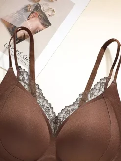Seamless Wireless Bra With Lace Trim Comfort Push-Up Bralette