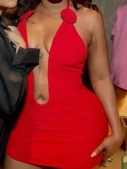 Sexy Deep V Neck Ruched Bodycon Rose Applique Halter Party Dress For Women 2026