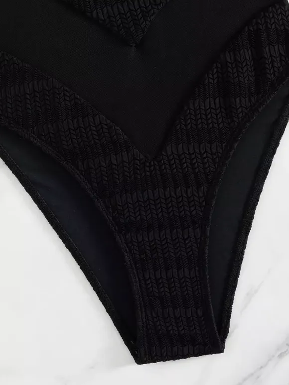 Sexy One Piece Swimsuit With Cut Out V-Neck Monokini For Women 2026