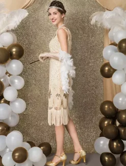 1920s Flapper Dress Retro Great Gatsby Dress Airport Round Neck Short Sleeves 20s Party Tassels Outfits Burgundy
