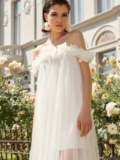 Short Wedding Dress A-Line Bateau Neck Sleeveless Flowers Bridal Gowns