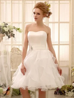 Short Wedding Dress Strapless Tiered Bridal Dress Sweetheart Neckline Satin Knee Length Wedding Gown Milanoo