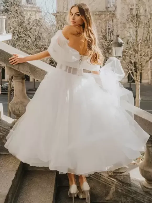 short wedding dress V-Neck Short Sleeves A-Line Natural Waist Organza short bridal dress