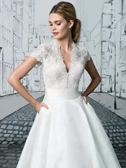 Short Wedding Dresses 2026 V-Neck Short Sleeves A-Line Tea-Length Bridal Dresses Free Customization
