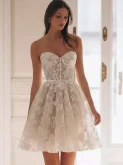 Short Wedding Dresses Short Sweetheart Neck 3/4 Length Sleeves Short Natural Waist Tulle Short Bridal Dress