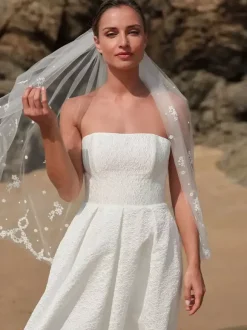 Short Wedding Dresses Strapless Sleeveless A-Line Tea-Length Bridal Dresses