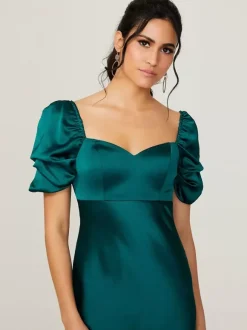Short Bridesmaid Dress Elastic Silk Like Satin Short Sleeves Backless Sweetheart Neck Wedding Party Dresses