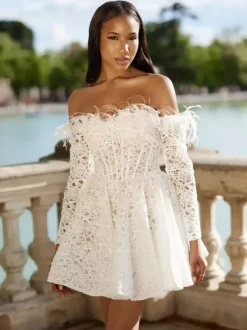 Short Wedding Dress Bateau Neck 3/4 Length Sleeves A-Line Short Bridal Dresses