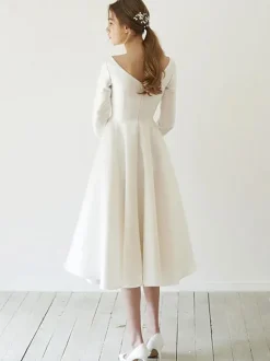Short Wedding Dresses Jewel Neck 3/4 Length Sleeves A-Line Tea-Length Bridal Gowns
