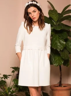 Short Wedding Dresses Jewel Neck 3/4 Length Sleeves A-Line Raised Waist Crepe Short Bridal Dress Free Customization