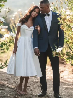 Short Wedding Dresses Off-The-Shoulder Sleeveless Short Tea-Length Bridal Dresses