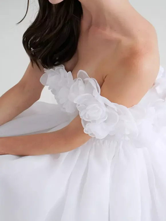 Short Wedding Dresses Short Bateau Neck Sleeveless Princess Silhouette Natural Waist Organza Short Bridal Dress