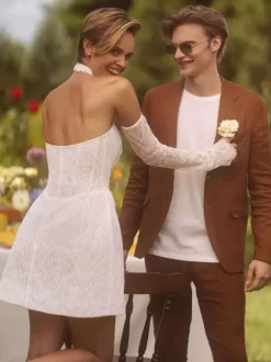Short Wedding Dress Short Sweetheart Neck 3/4 Length Sleeves Short Natural Waist Lace Bridal Dresses
