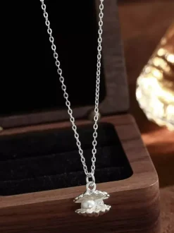 Silver Shell Pendant Necklace Inlaid Pearl Tiny Zircon Dainty Daily Neck Jewelry