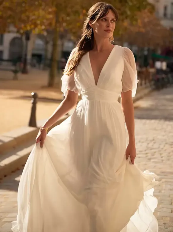Simple Wedding Dress A-Line V-Neck Short Sleeves Bridal Dresses