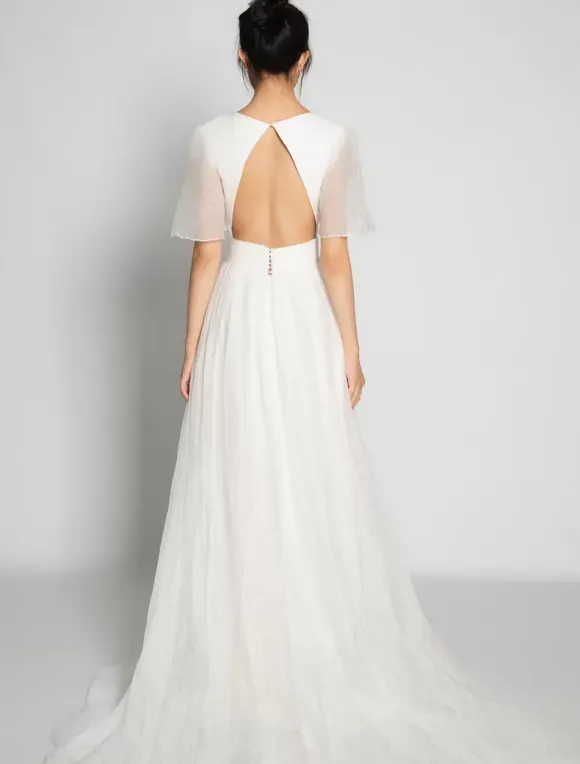 Simple Wedding Dress A-Line V-Neck Short Sleeves Bridal Dresses